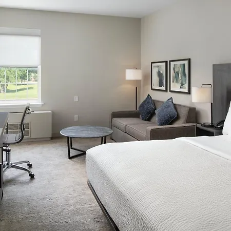 Holiday Inn Express St. Albans By Ihg-3